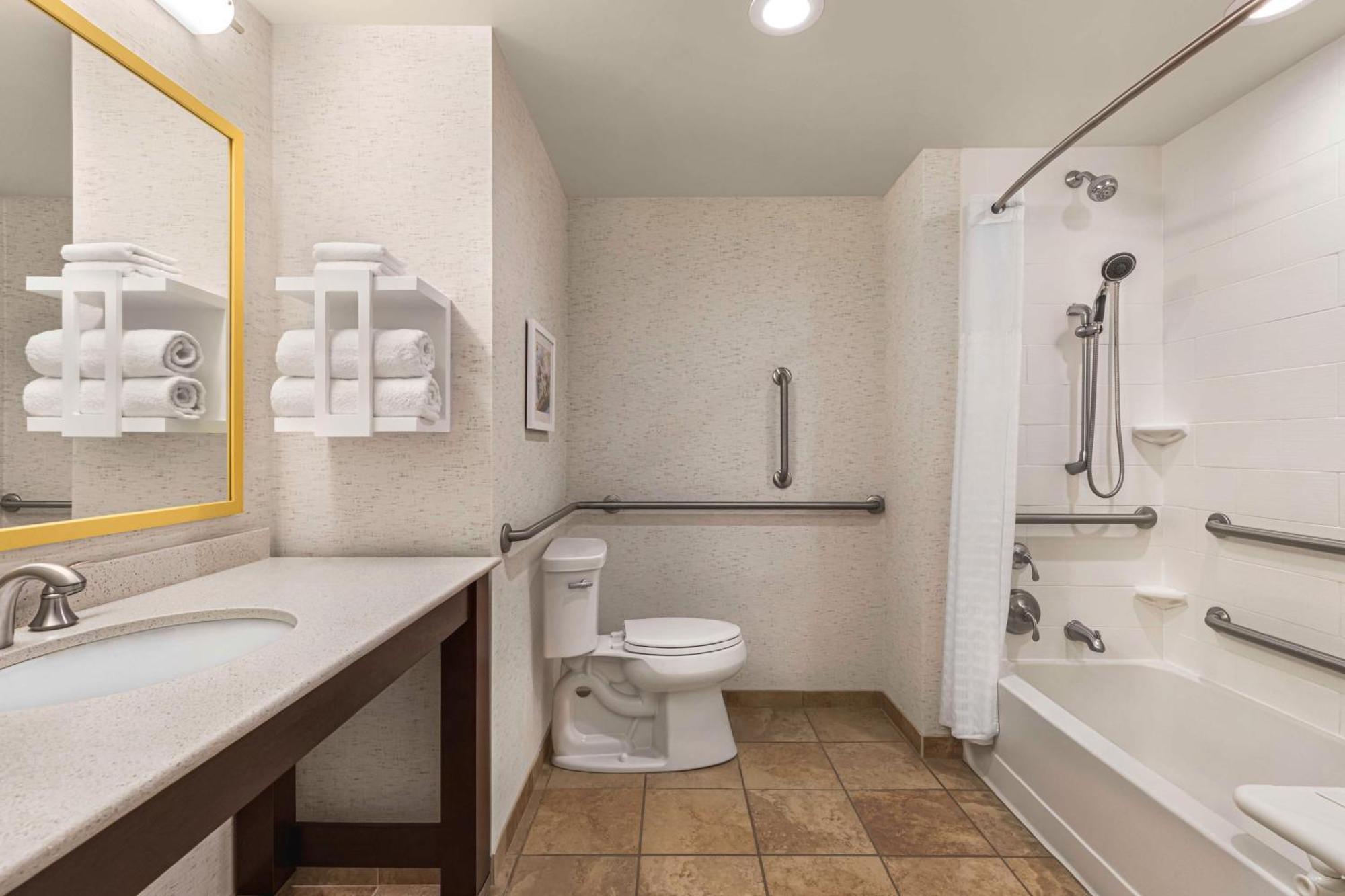 Hampton Inn & Suites Pittsburgh Waterfront West Homestead Экстерьер фото