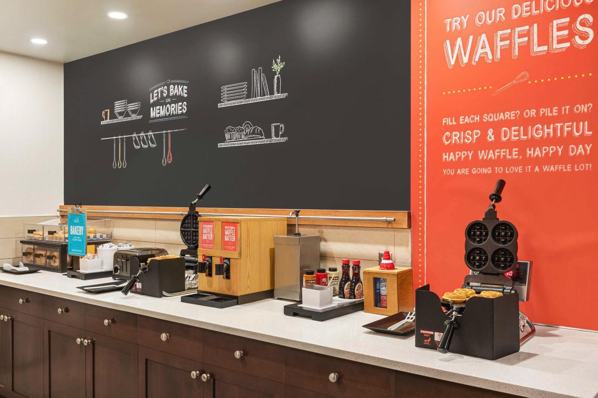 Hampton Inn & Suites Pittsburgh Waterfront West Homestead Экстерьер фото