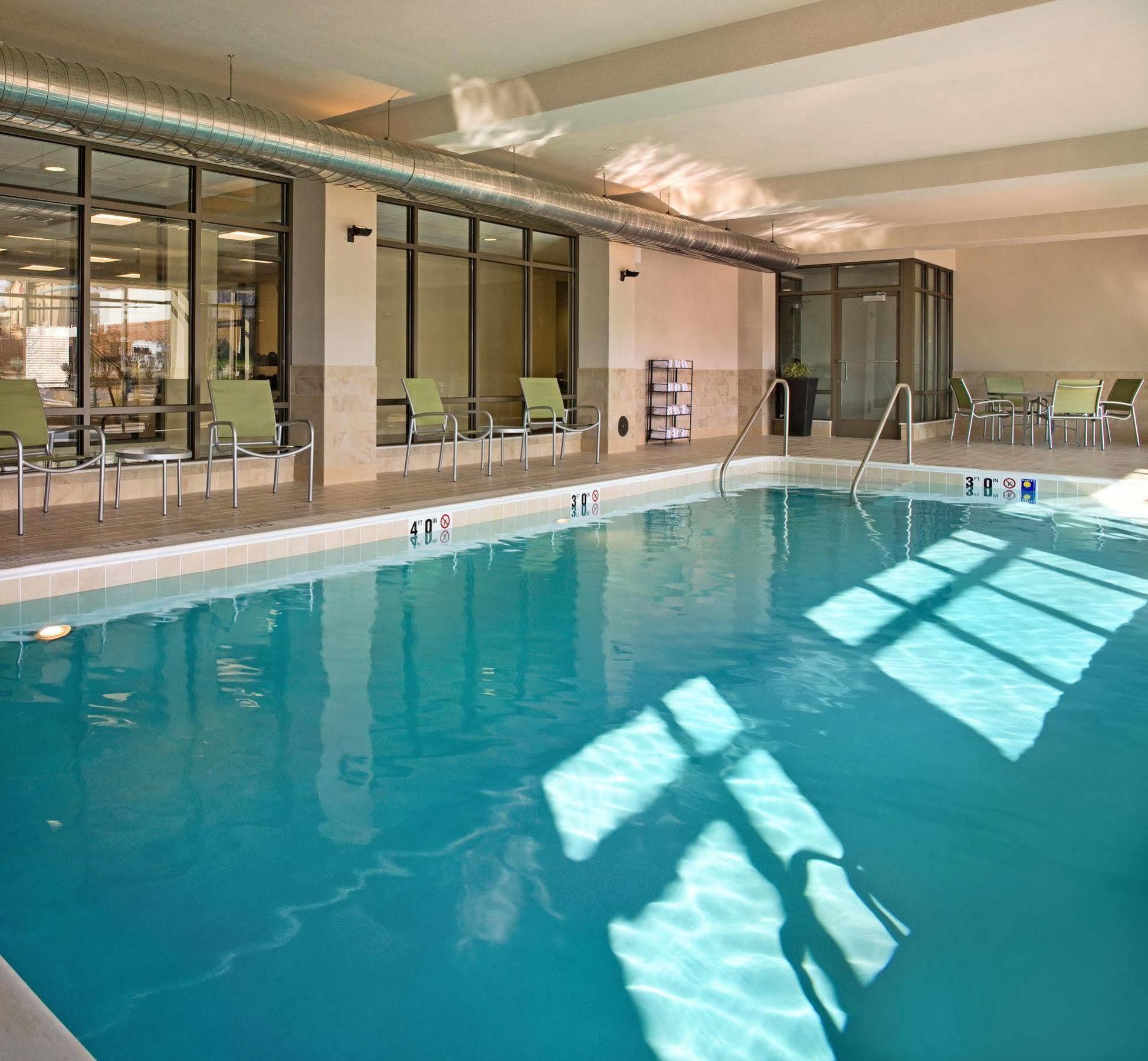 Hampton Inn & Suites Pittsburgh Waterfront West Homestead Экстерьер фото